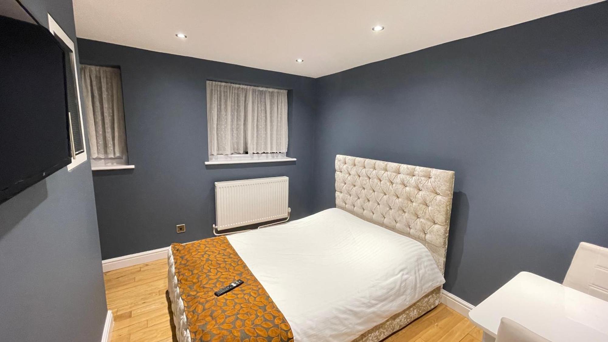 Apartment & Rooms In London ครอยดอน ภายนอก รูปภาพ